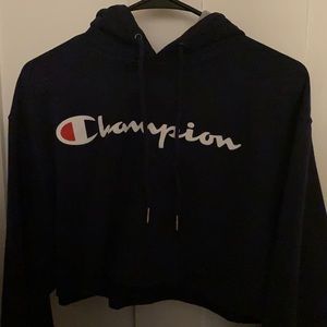 Cropped Champion Hoodie